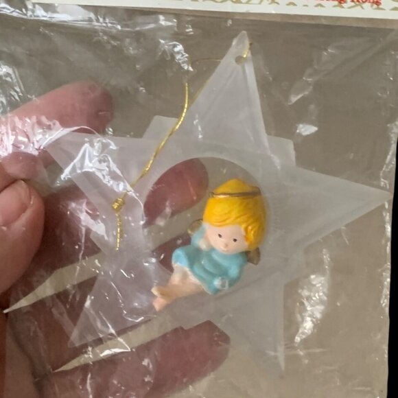 NIP Vintage Acrylic Lil Boy Angel Riding on Star Christmas Ornament Hong Kong - Picture 1 of 6